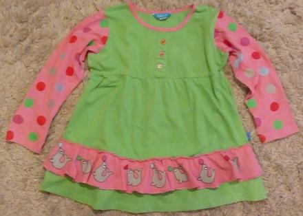 Veselé šaty zn.dolça, 122