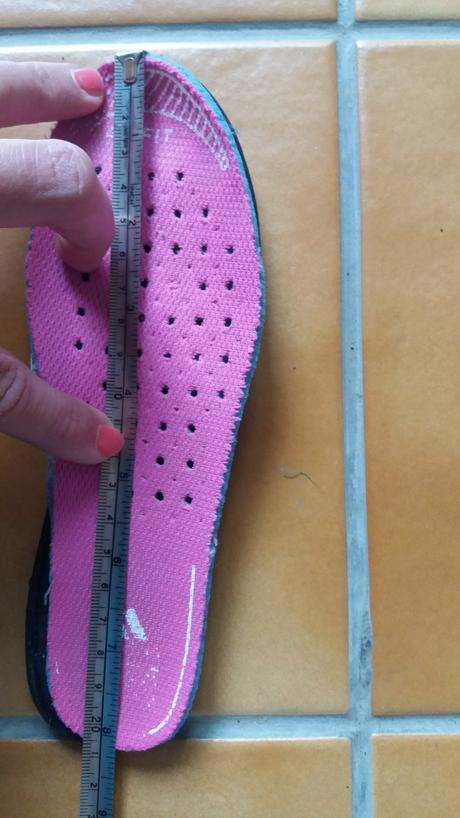 Botasky adidas a nepremokave topánky č.32, jack wolfskin,32