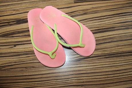 Flip flopy  reserved v. 32/33, reserved,32