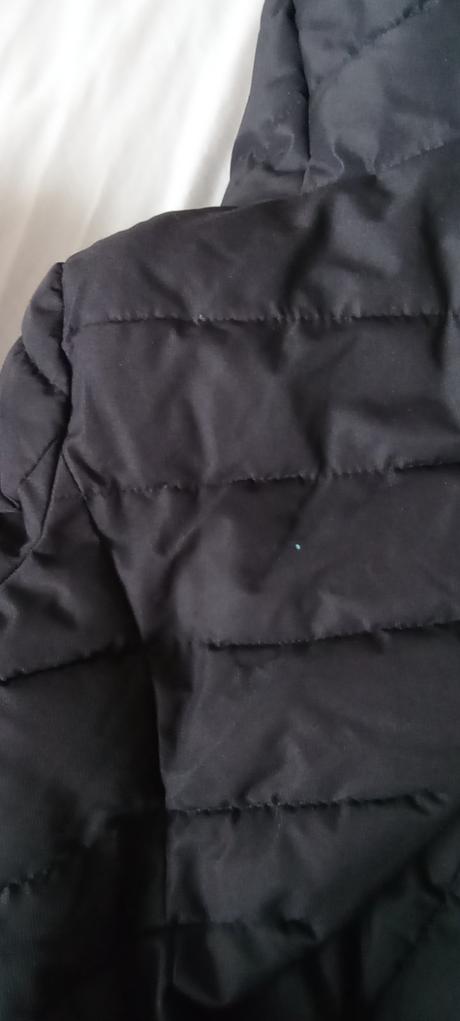 Čierna vetrovka 128, kik,128