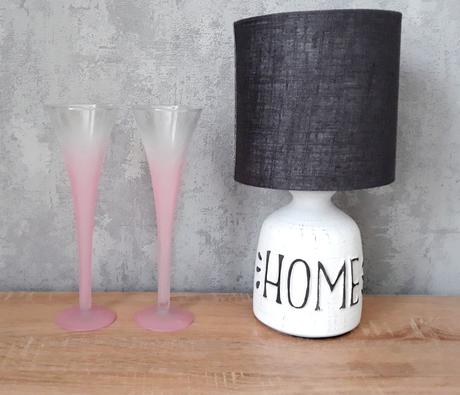 Vysoké poháre na víno,