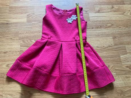 Detske slavnostne saty, 116