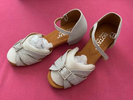 Tanečné topánky 34, 34