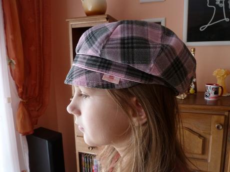 Dievčenská čiapka - baretka, 122