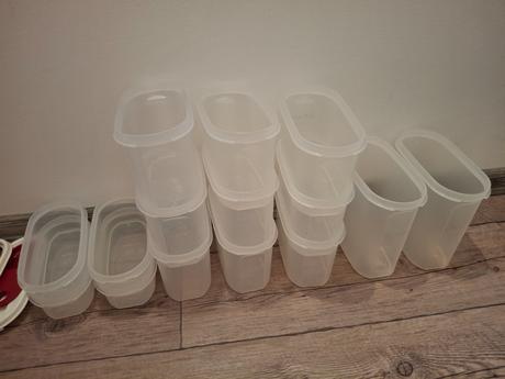 Tupperware kralovna policiek, 