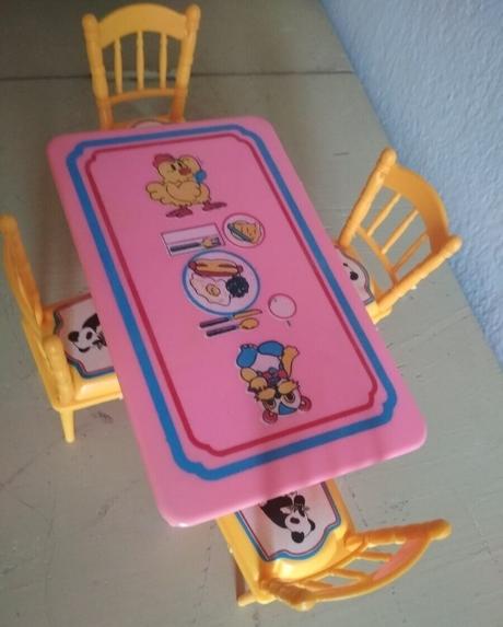 Zariadený mini domček a malý nábytok, 