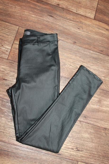 Koženkové nohavice, takko,s