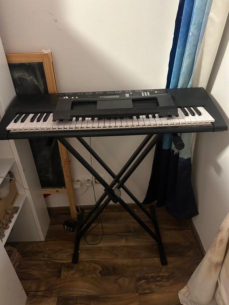 Digitalny syntetizator,