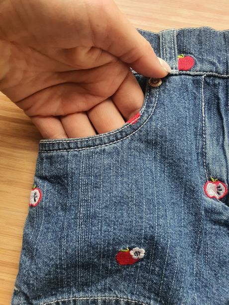 Kratase s jablčkami, gymboree,104