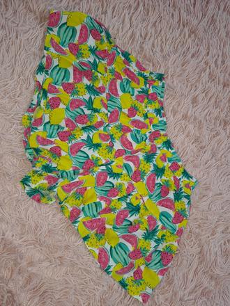 Kratasky, na postave ako sukna, 134