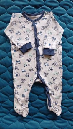 Pyžamko traktor, 68