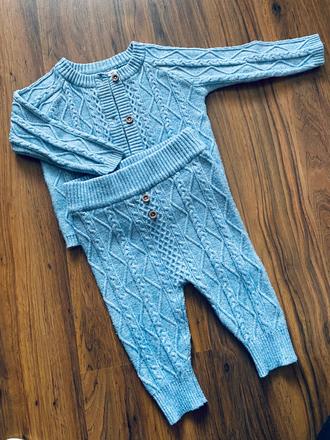 Pletená súprava reserved, reserved,74