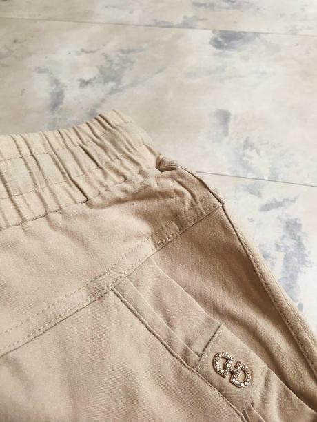 Nohavice s vysokým pásom, l