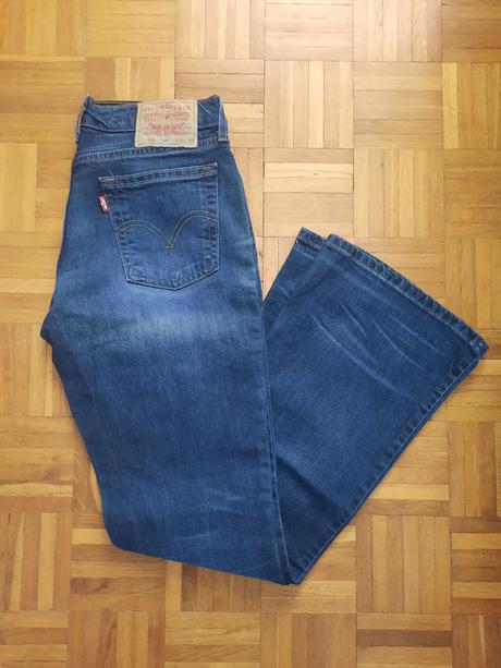 Dámske zvonové rifle, levis,40