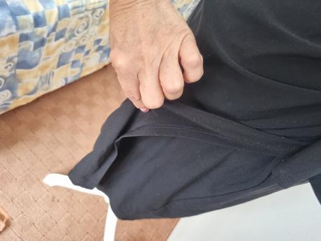 Čierne elastické šaty 38, 38