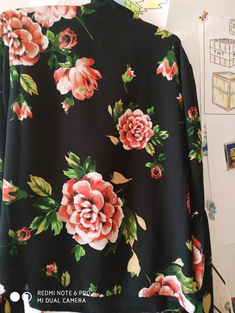 Dámska bluzka, guess,s