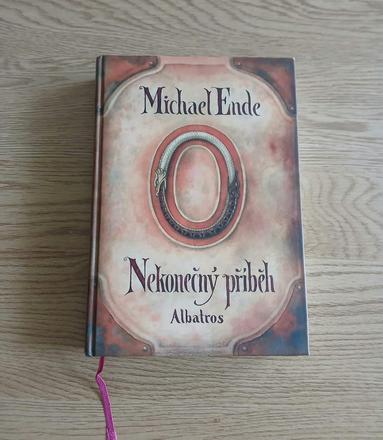 Kniha nekonečný příběh -michael ende, 