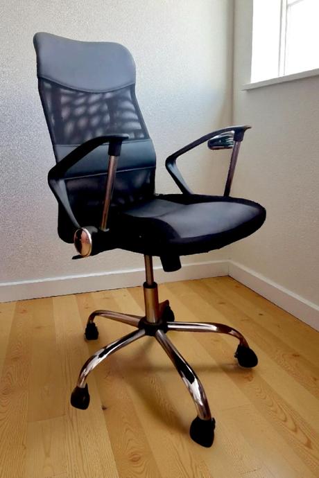 Kancelárska stolička, 