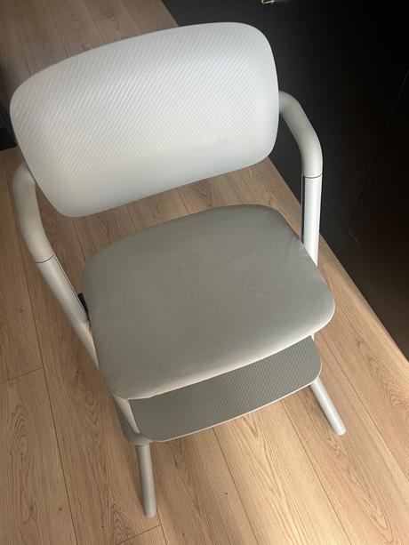 Rastúca detska stolička cybex,