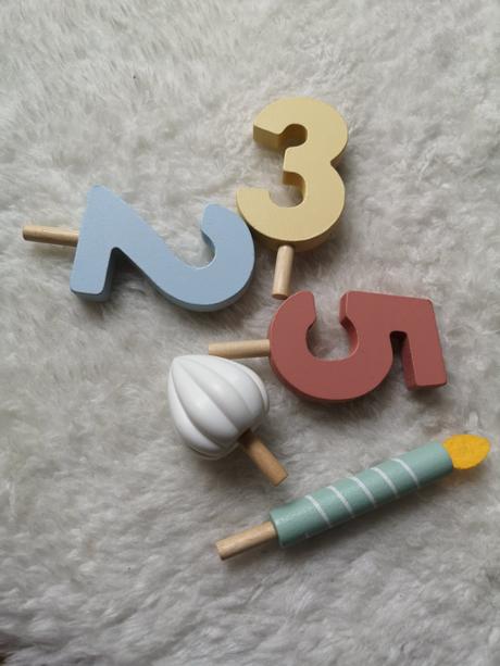 Drevená torta little duch, 