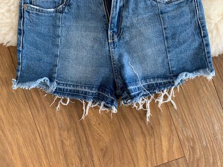 Rifľové kraťasy, stradivarius,36