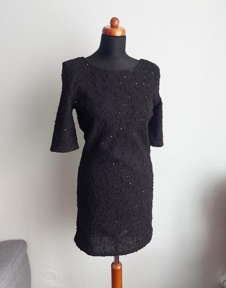 Čierne mini šaty, gate,m