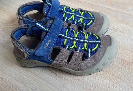 Sandále zn. twisty - kožené, 35