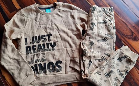 Teplakovy set dino, 122