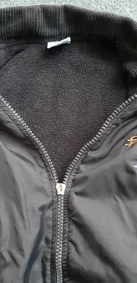 Prechodná bunda, 92