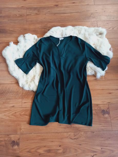 Smaragdovo zelene saty filippa k, s