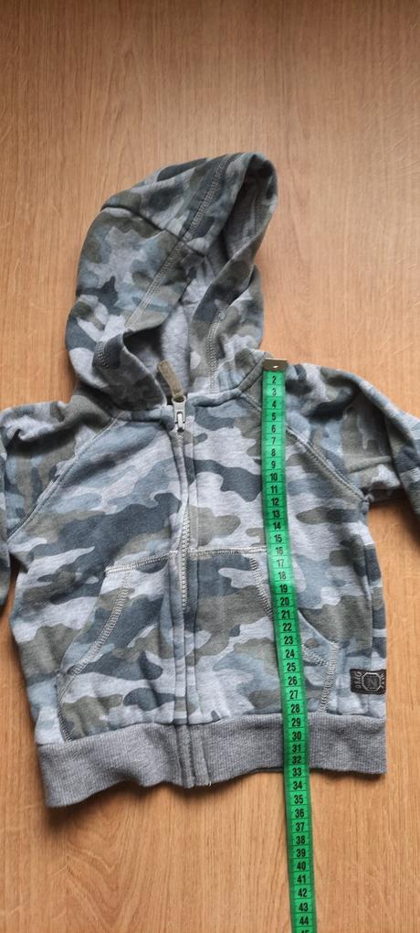 Kosela & mikina, 68–80