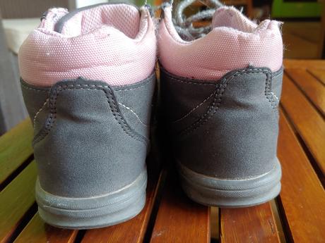 Topánky, lupilu,29