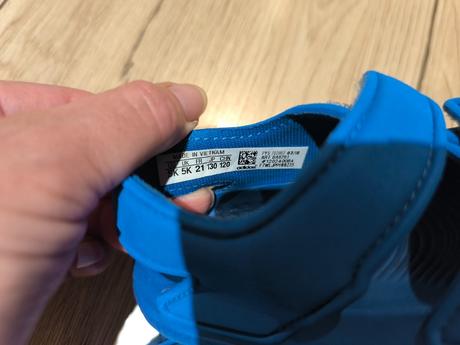 Sandálky 21 a 22, 21