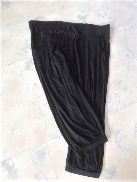 Tenké teplákové trištvrťáky, xl