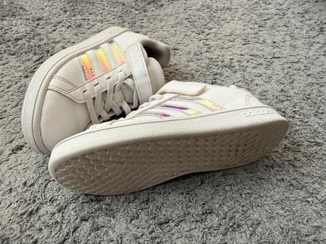 Biele botasky adidas v.29, adidas,29