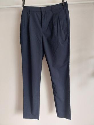 Elegantne nohavice, 40