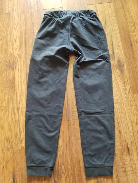 Teplaky, pepperts,146