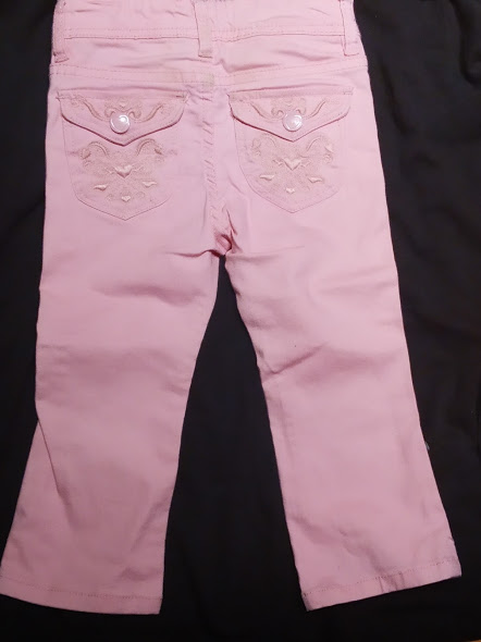 Rifle s aplikáciou  na vreckách, h&m,86