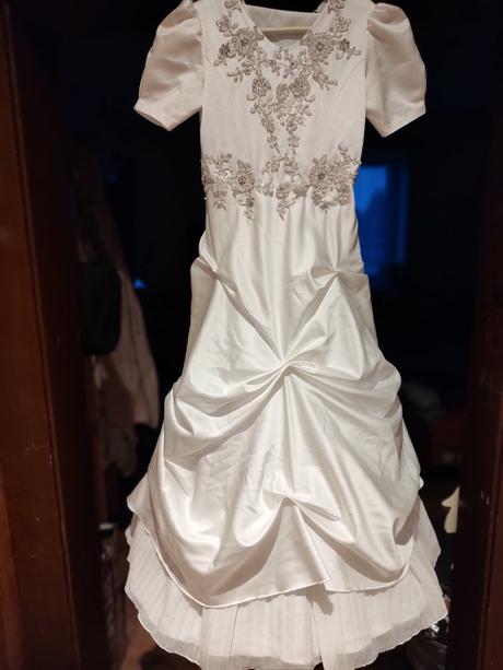 Šaty prvé sväté prijímanie, 140