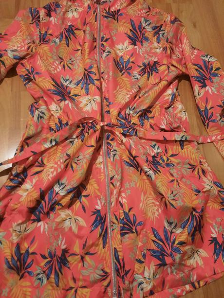 Pestrá dievčenská vetrovka, sinsay,s