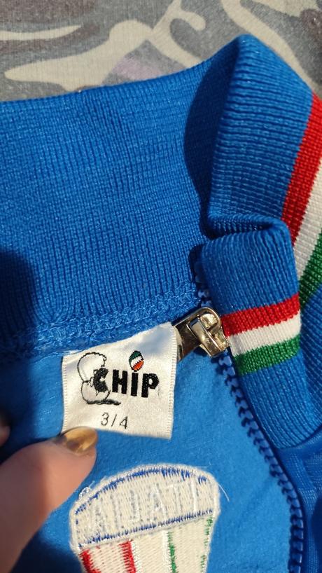 10 kusov mikín, 104