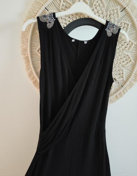 Asymetrické šaty, m