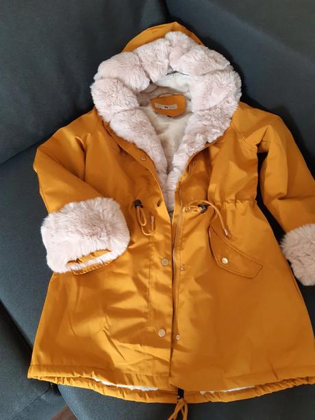 Dámska zimná parka bunda s kožušinou, s