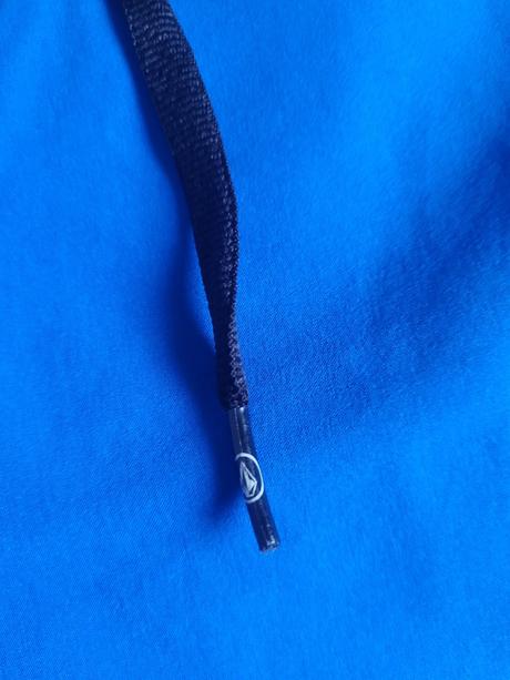 Kraťasy volcom l, l