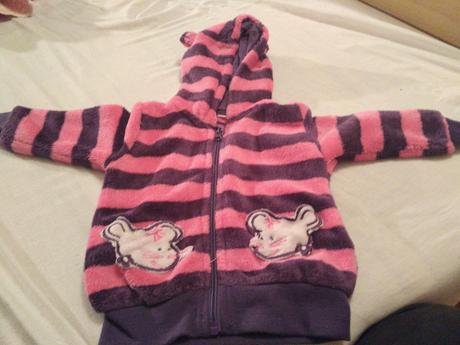 Huňatá mikinka, lupilu,74