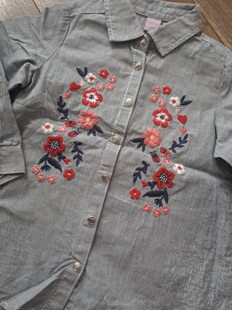 Kráana vyšívaná košielka, 86