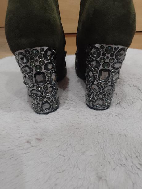 Kotníčky,top stav, 38