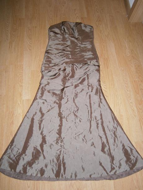 Krásne spoločenské šatky, s