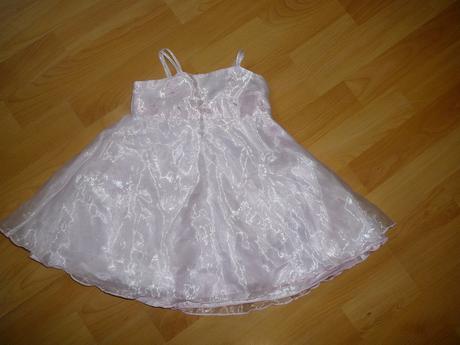 Dievcenske šaty -matalan, 74