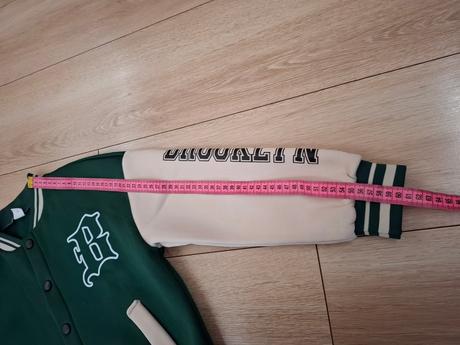 Parádna mikina, 134